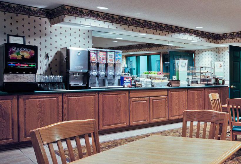 Hotel Country Inn & Suites By Carlson Ames  | Ames | Iowa | United States 7
