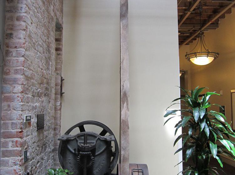 Hotel Country Inn & Suites By Carlson, New Orleans French Quarter  | New Orleans | Louisiana | United States 9