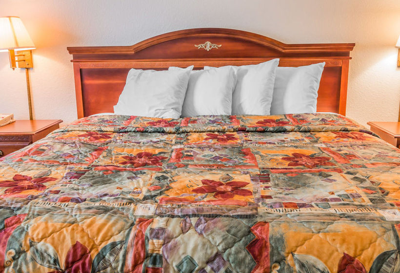 Hotel Country Inn & Suites BY Carlson Novi  | Novi | Michigan | United States 19