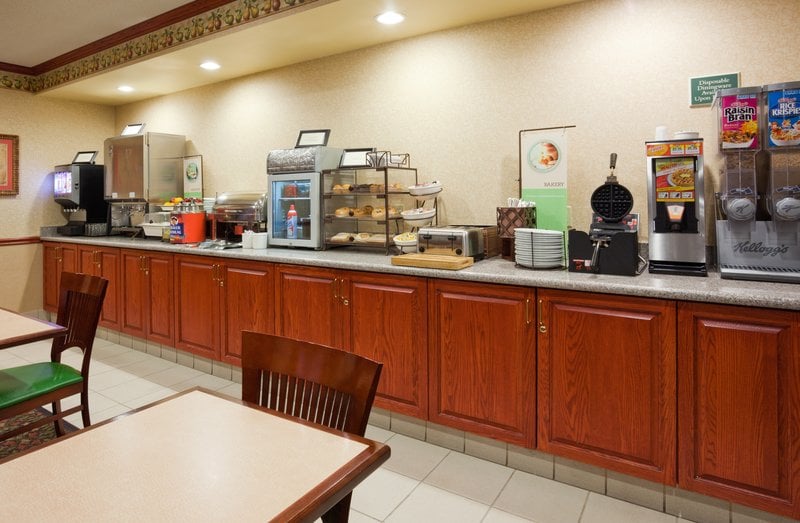 Hotel Country Inns & Suites By Carlson Willmar  | Willmar | Minnesota | United States 4