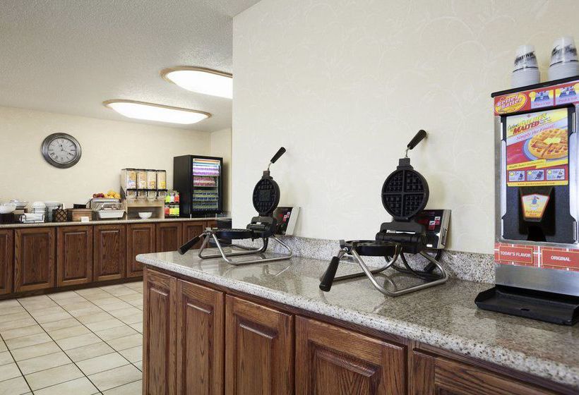 Hotel Country Suites By Carlson Bismark  | Bismarck | North Dakota | United States 15