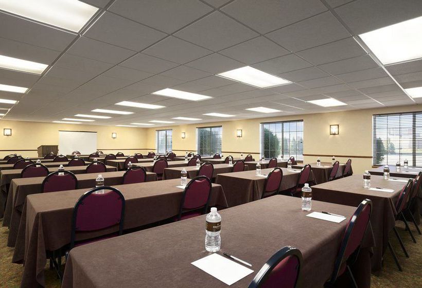 Hotel Country Suites By Carlson Bismark  | Bismarck | North Dakota | United States 19