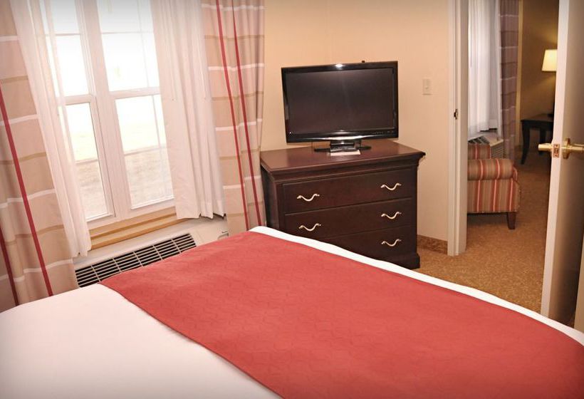 Hotel Country Inn & Suites BY Carlson Kearney  | Kearney | Nebraska | United States 15