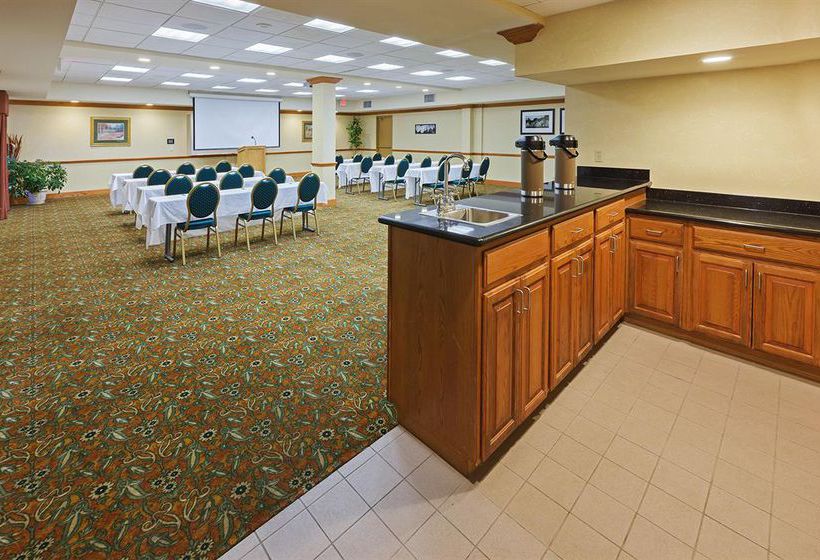 Hotel Country Inn & Suites - Oklahoma City  | Oklahoma City | Oklahoma | United States 10