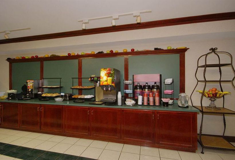 Hotel Red Roof Inn & Suites Newnan  | Newnan | Georgia | United States 19