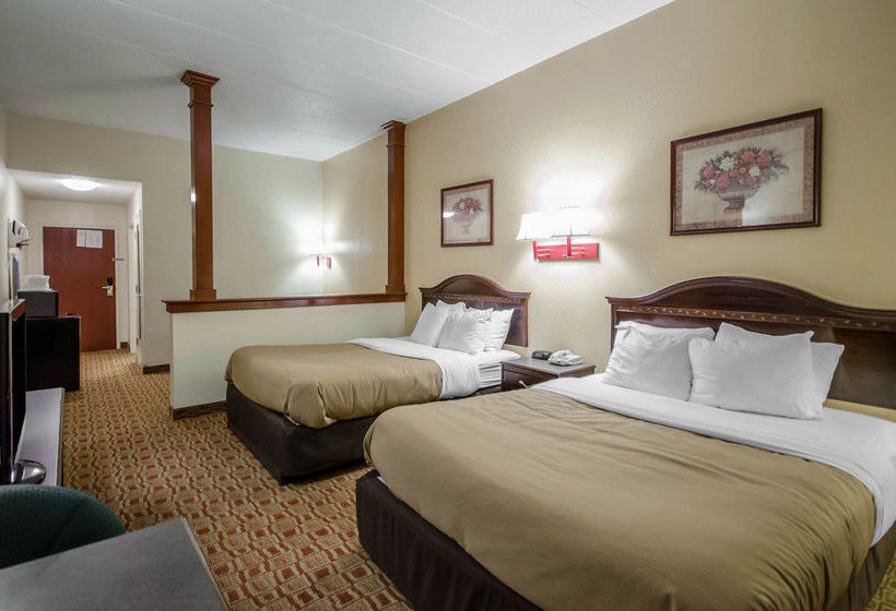 Hotel Quality Inn & Suites Sellersburg  | Sellersburg | Indiana | United States 15