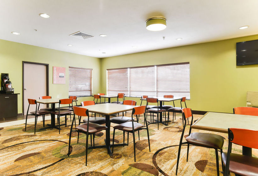 Hotel Comfort Inn Near Worlds Of Fun  | Kansas City | Missouri | United States 2