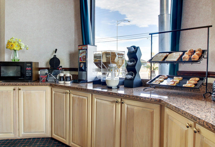 Hotel Econo Lodge Inn & Suites Gulfport  | Gulfport | Mississippi | Vereinigte Staaten 2