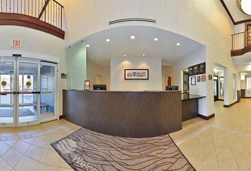 Hotel Comfort Inn & Suites 