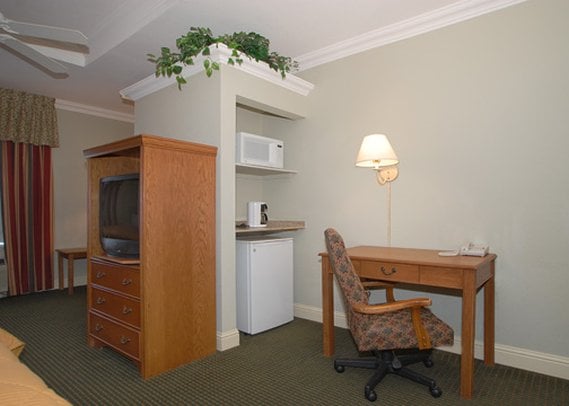 Hotel Comfort Inn At Founders Tower  | Oklahoma City | Oklahoma | Estados Unidos 17