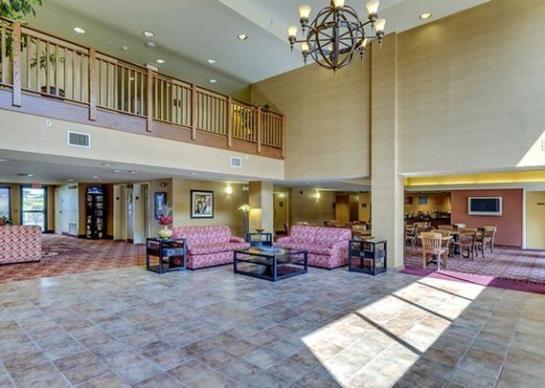 Hotel Comfort Inn & Suites York  | York | Pennsylvania | United States 12