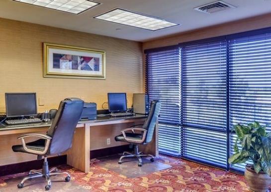 Hotel Comfort Inn & Suites York  | York | Pennsylvania | United States 16