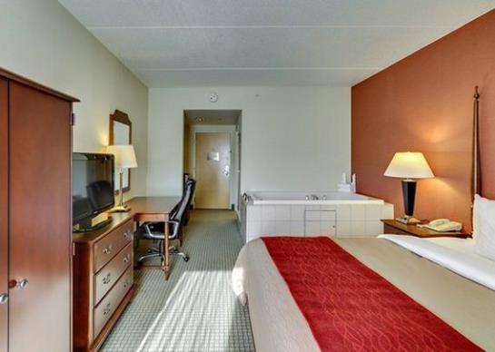 Hotel Comfort Inn & Suites York  | York | Pennsylvania | United States 6
