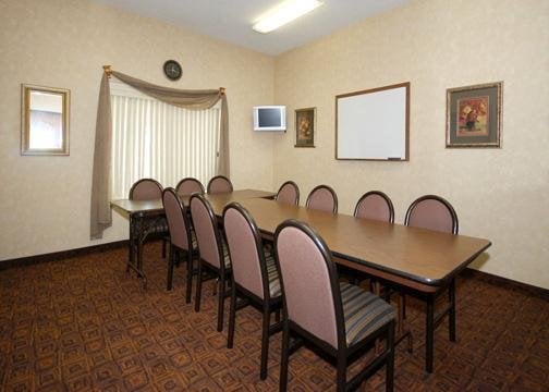 Hotel Quality Inn Mitchell  | Mitchell | South Dakota | United States 4