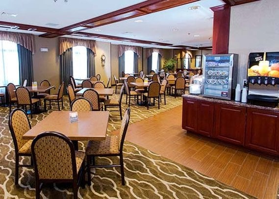 Hotel Comfort Inn & Suites  | Rapid City | South Dakota | United States 15