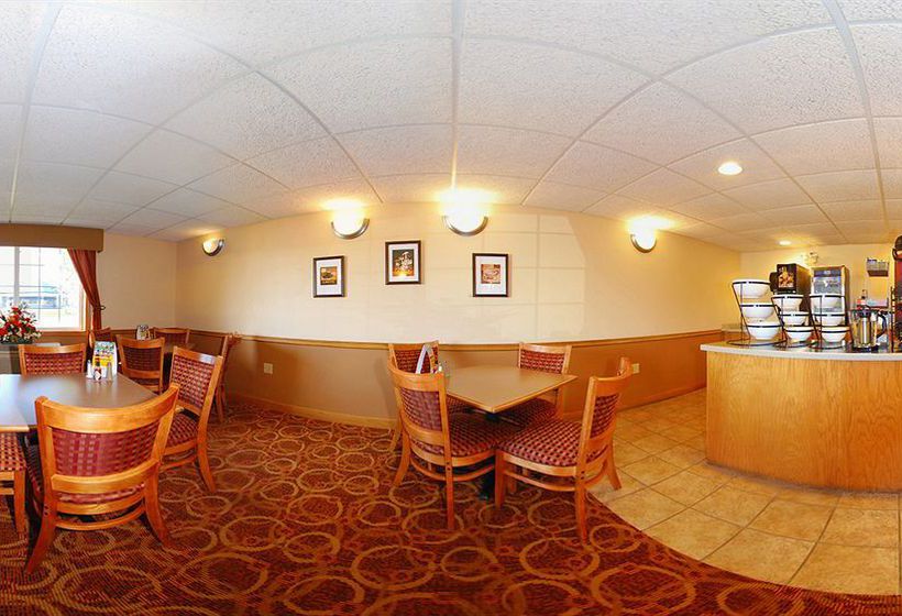 Hotel Comfort Inn & Suites  | Jackson | Wisconsin | United States 3