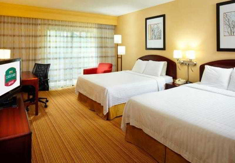 Hotel Courtyard by Marriott Willoughby  | Willoughby | Ohio | United States 4