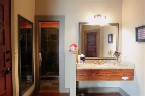 Hotel Riverwalk Vista  | San Antonio | Texas | United States 5