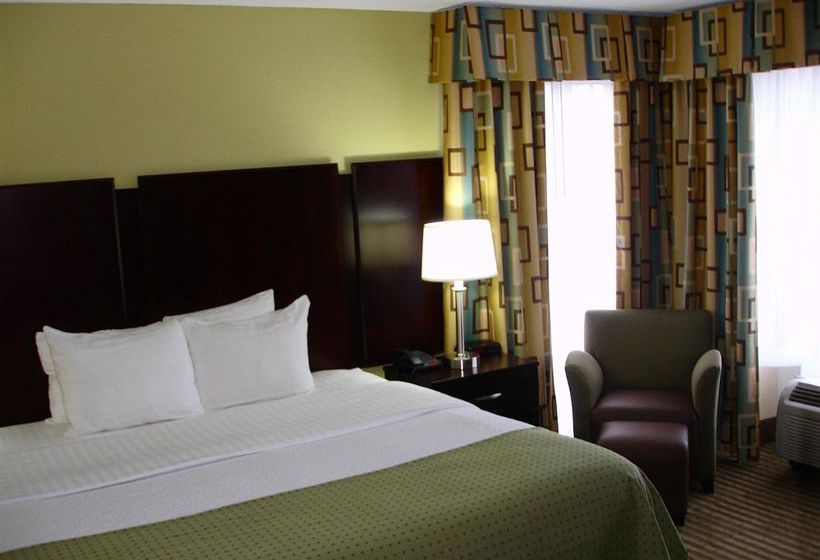 Hotel Holiday Inn Express N. Myrtle Beach-Little River  | Little River | South Carolina | United States 12