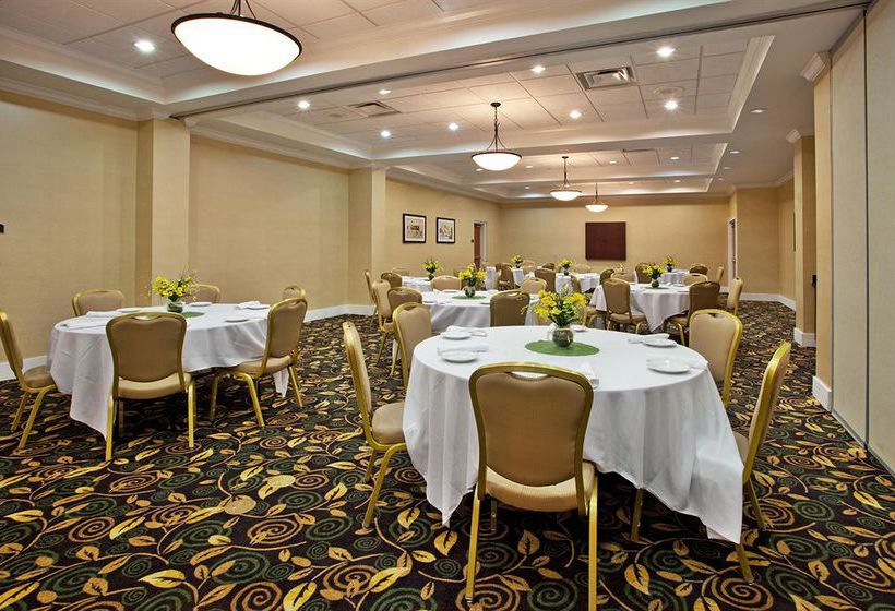 Hotel Holiday Inn Brunswick I-95 Exit 38  | Brunswick | Georgia | Estados Unidos 11