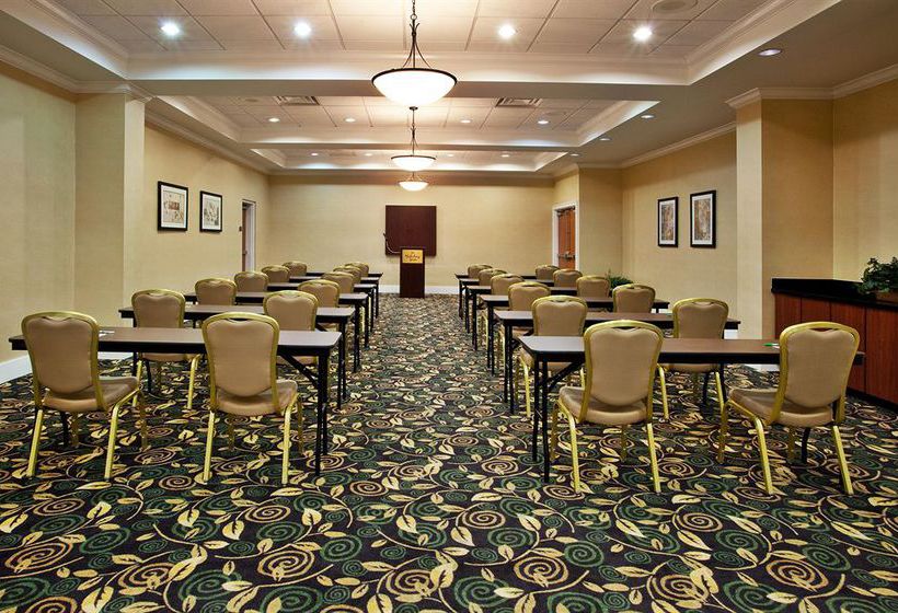 Hotel Holiday Inn Brunswick I-95 Exit 38  | Brunswick | Georgia | Estados Unidos 3