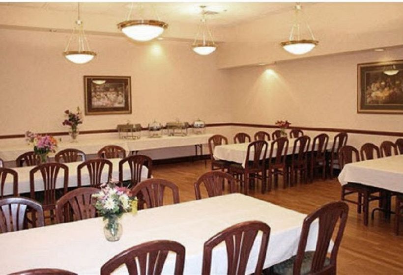 The Plaza Hotel & Suites  | Winona | Minnesota | United States 18