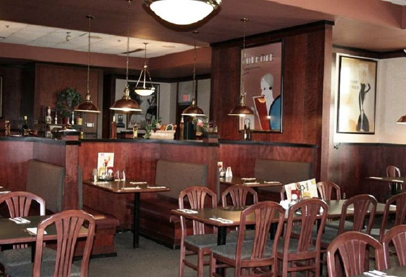 The Plaza Hotel & Suites  | Winona | Minnesota | United States 8