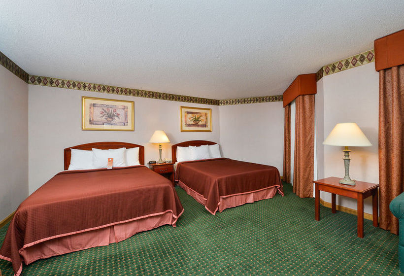 Hotel Howard Johnson Express Inn - Lenox  | Lenox | Massachusetts | United States 11