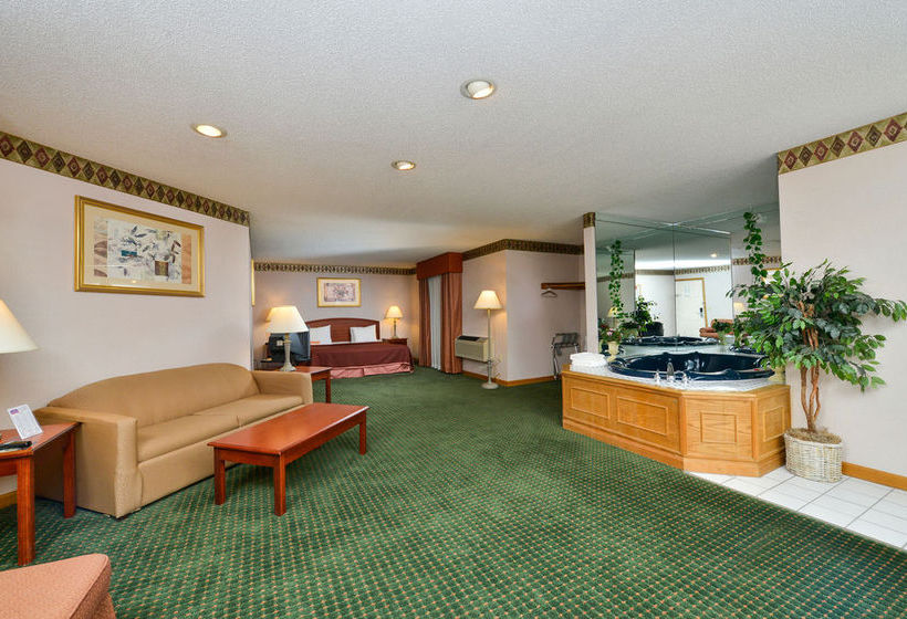 Hotel Howard Johnson Express Inn - Lenox  | Lenox | Massachusetts | United States 12
