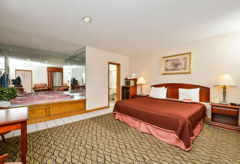 Hotel Howard Johnson Express Inn - Lenox  | Lenox | Massachusetts | United States 16