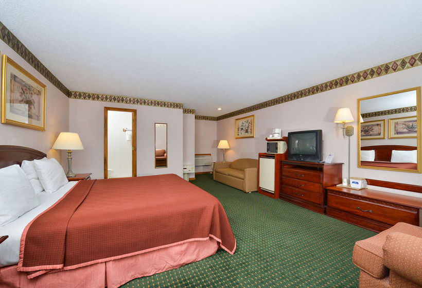 Hotel Howard Johnson Express Inn - Lenox  | Lenox | Massachusetts | United States 17