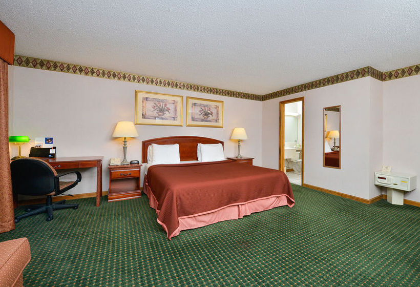 Hotel Howard Johnson Express Inn - Lenox  | Lenox | Massachusetts | United States 20