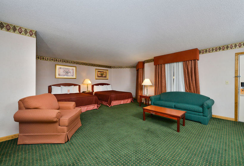 Hotel Howard Johnson Express Inn - Lenox  | Lenox | Massachusetts | United States 5