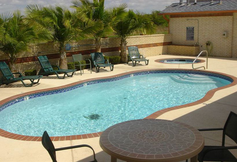 Hotel Oxford Inn & Suites Webster Texas