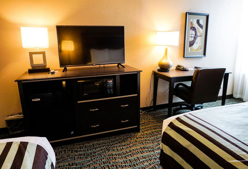 Howard Johnson Hotel Riverside Grand Island NE  | Grand Island | Nebraska | United States 10