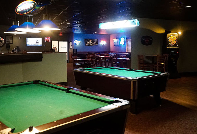 Howard Johnson Hotel Riverside Grand Island NE  | Grand Island | Nebraska | United States 18