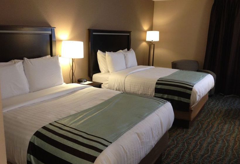 Howard Johnson Hotel Riverside Grand Island NE  | Grand Island | Nebraska | United States 8