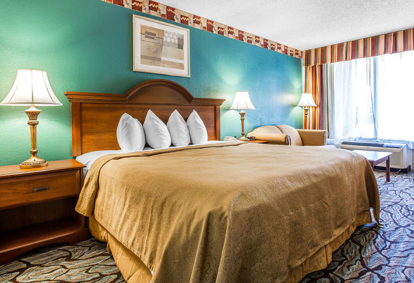 Hotel Quality Inn & Suites   | Walterboro | South Carolina | United States 13