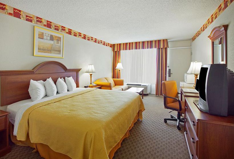 Hotel Quality Inn & Suites   | Walterboro | South Carolina | United States 2