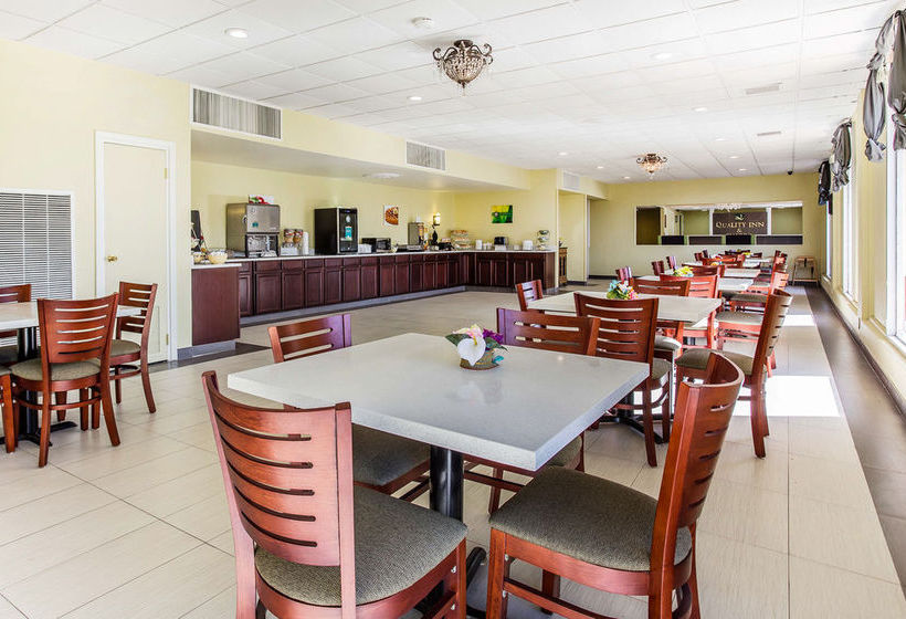 Hotel Quality Inn & Suites   | Walterboro | South Carolina | United States 20