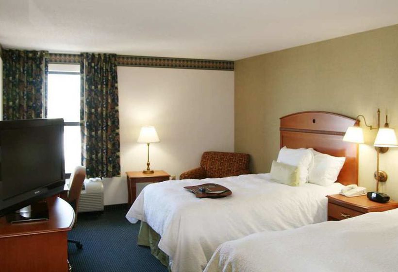 Hotel Hampton Inn Anderson  | Anderson | Indiana | United States 2