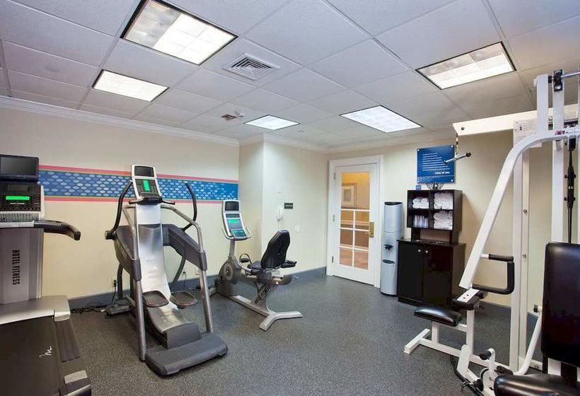 Hotel Hampton Inn & Suites Stamford  | Stamford | Connecticut | United States 8