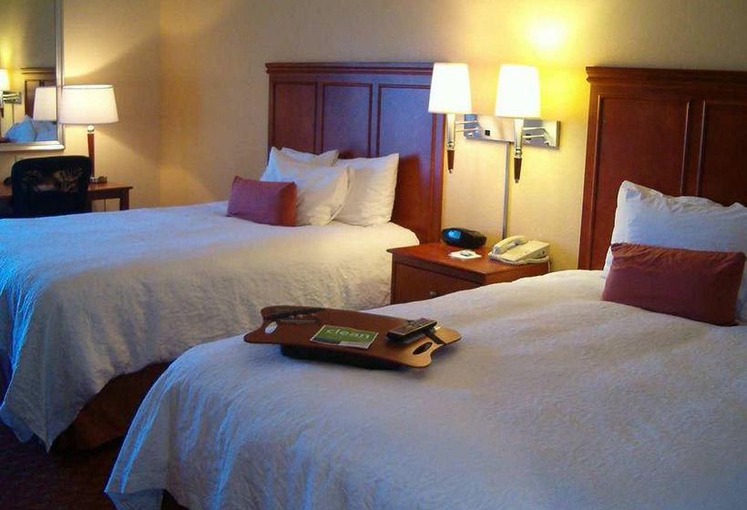 Hotel Hampton Inn Medina  | Medina | Ohio | United States 5