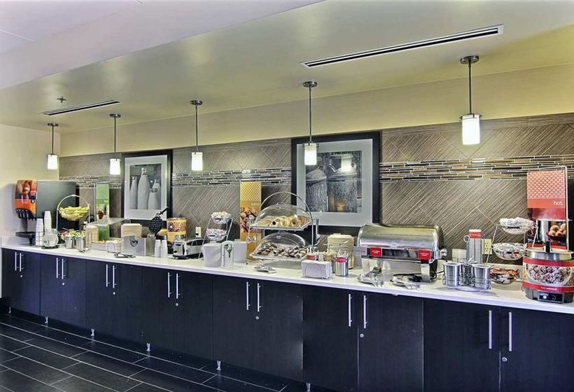 Hotel Hampton Inn Medina  | Medina | Ohio | United States 9