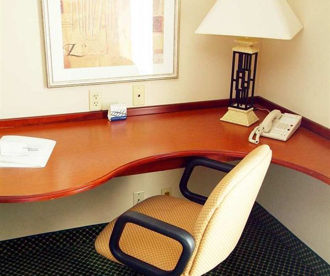 Hotel Hampton Inn Akron-South  | Akron | Ohio | United States 14