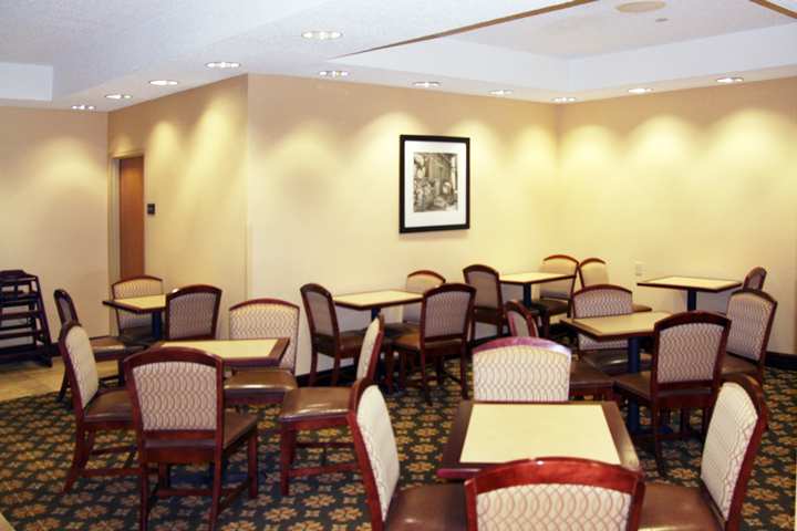 Hotel Hampton Inn Cedar Rapids  | Cedar Rapids | Iowa | United States 17