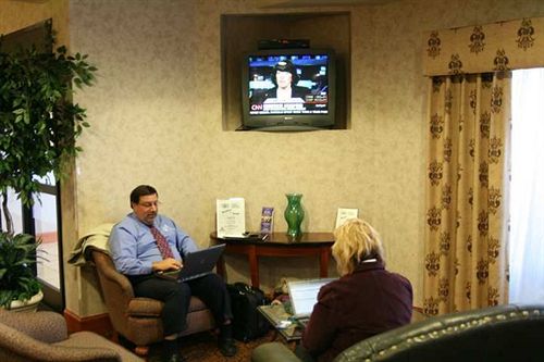 Hotel Hampton Inn Columbia  | Columbia | Tennessee | United States 17