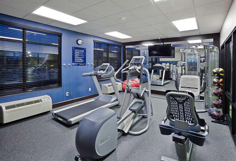 Hotel Hampton Inn Cleveland Airport Tiedeman Road 