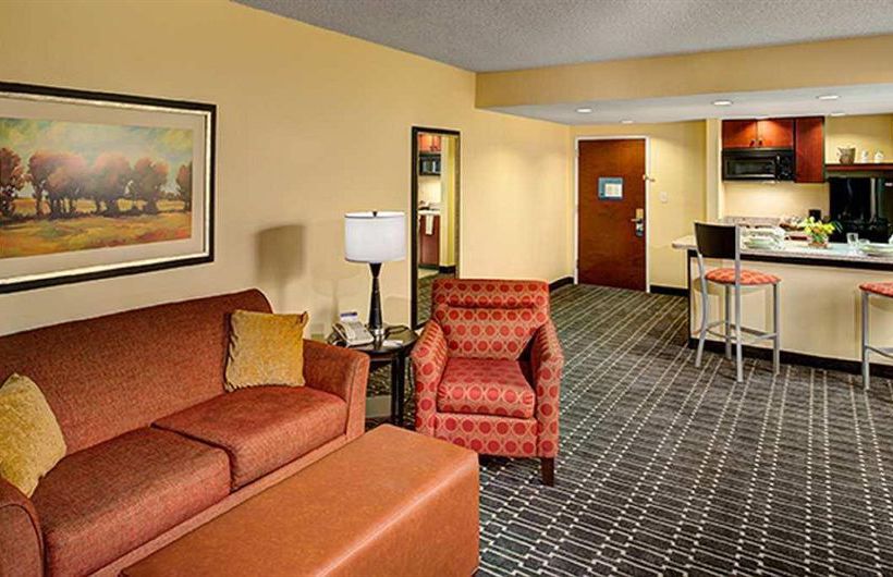 Hampton Inn & Suites Charlotte - Arrowood  | Charlotte | North Carolina | United States 12