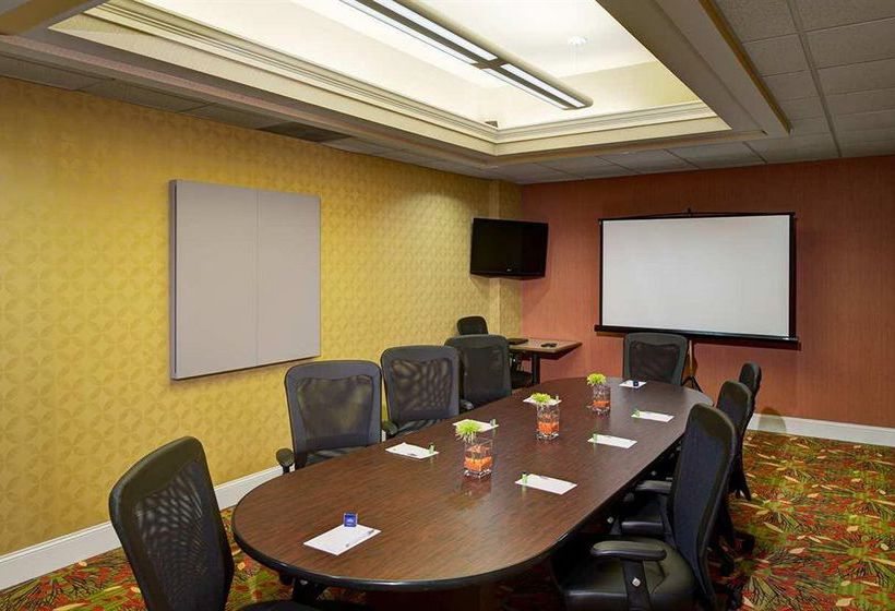 Hampton Inn & Suites Charlotte - Arrowood  | Charlotte | North Carolina | United States 5